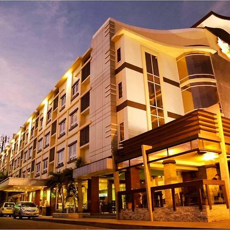 Mo2 Westown Hotel Iloilo Exteriér fotografie