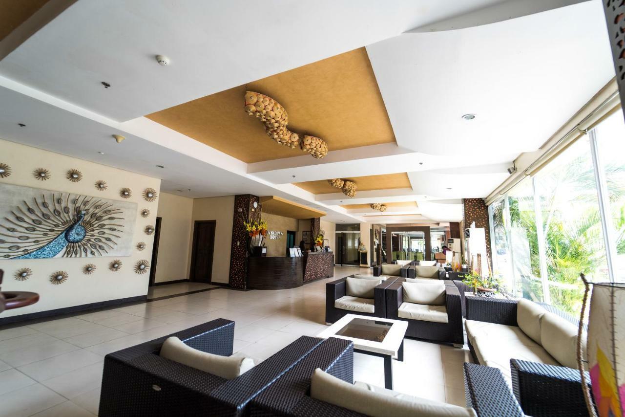 Mo2 Westown Hotel Iloilo Exteriér fotografie