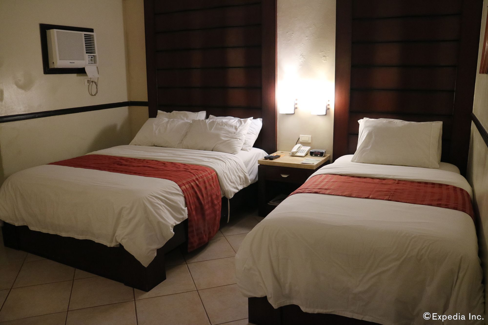 Mo2 Westown Hotel Iloilo Exteriér fotografie
