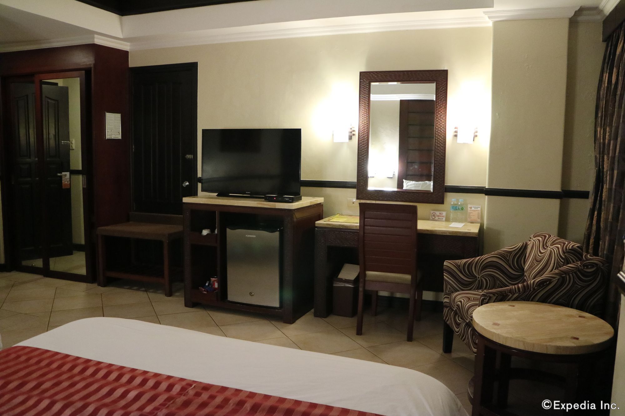 Mo2 Westown Hotel Iloilo Exteriér fotografie